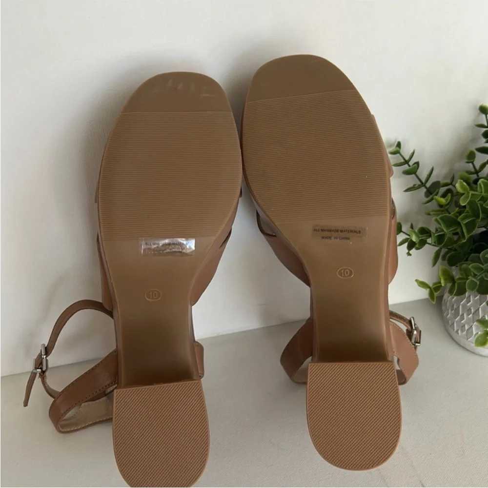 DOLCE VITA CARAMEL LEATHER WESSI HEELS
